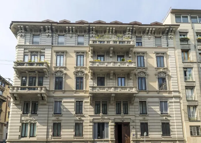 Easylife - Milano - Carducci 22 - Sant Ambrogio